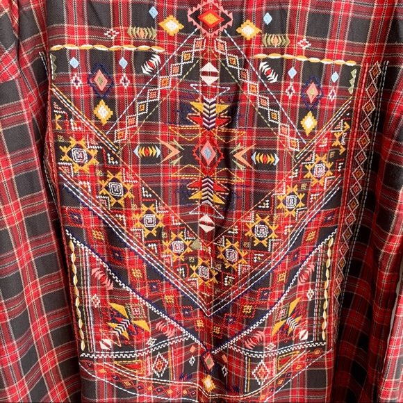 ❌SOLD❌ SPORTSGIRL Plaid shirt with Embroidered Back- Sz S - Picture 3 of 7